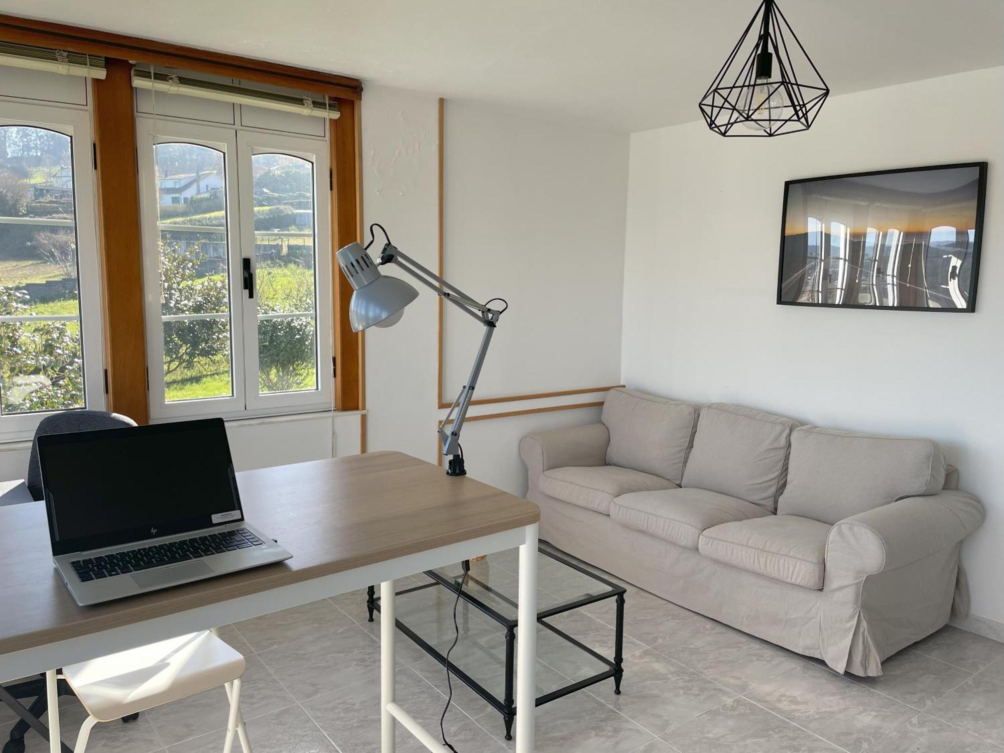 Beachfront Surf & Holiday House, Charming & Quiet Villarrube Екстериор снимка